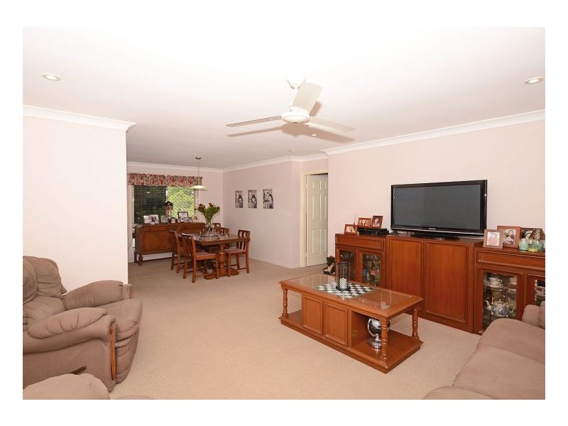 26 Jimilee Street, Dundowran Beach QLD 4655
