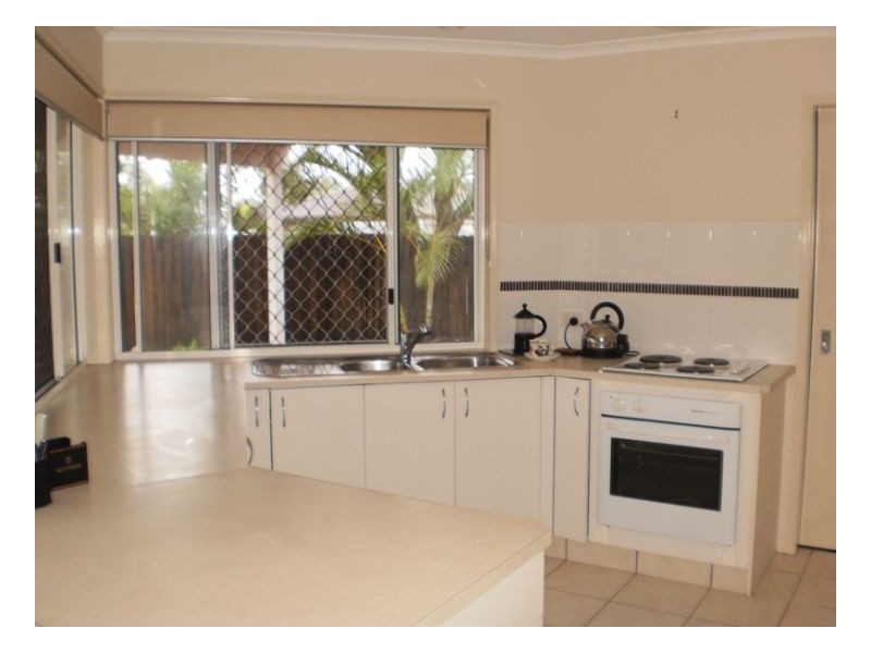 Kawungan QLD 4655