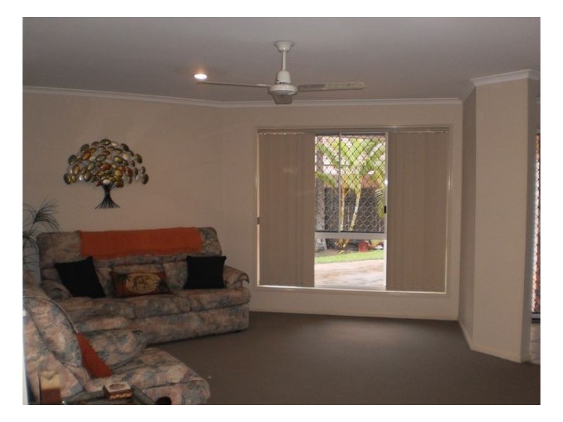 Kawungan QLD 4655