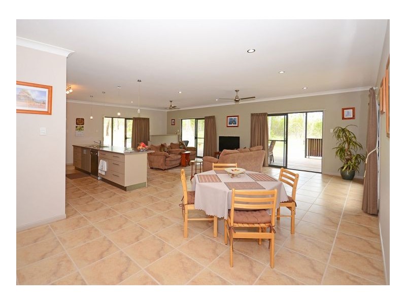 124 Barranjoey Drive, Sunshine Acres QLD 4655