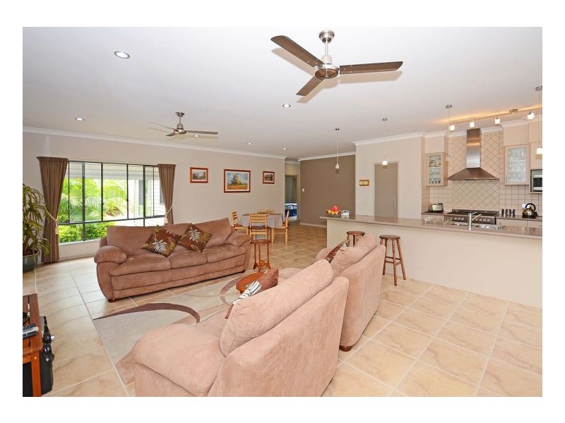 124 Barranjoey Drive, Sunshine Acres QLD 4655