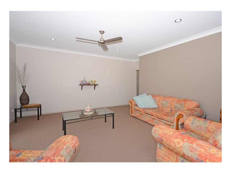 124 Barranjoey Drive, Sunshine Acres QLD 4655