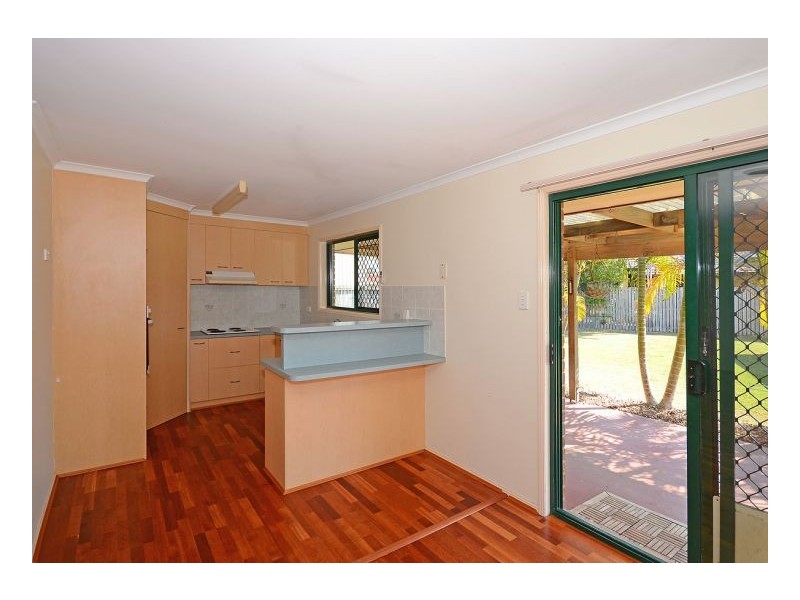 4 Figbird Close, Eli Waters QLD 4655