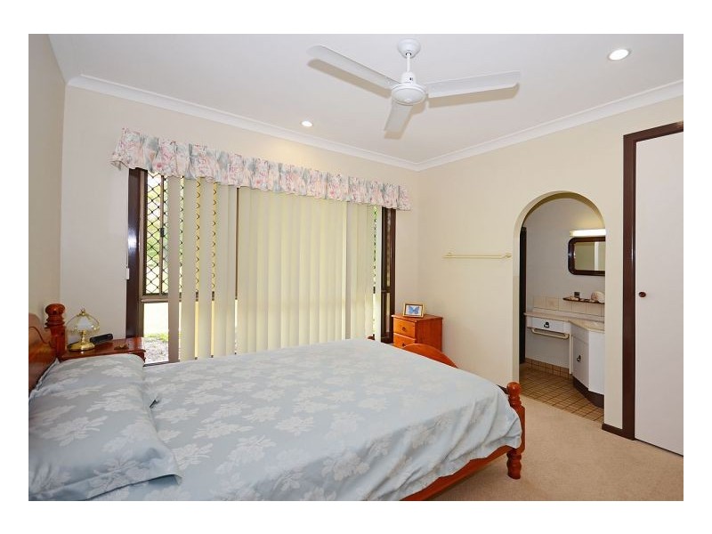 10 Ironbark Street, Kawungan QLD 4655