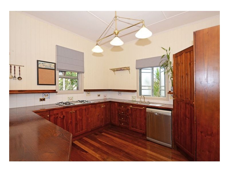 28 Truro Street, Torquay QLD 4655