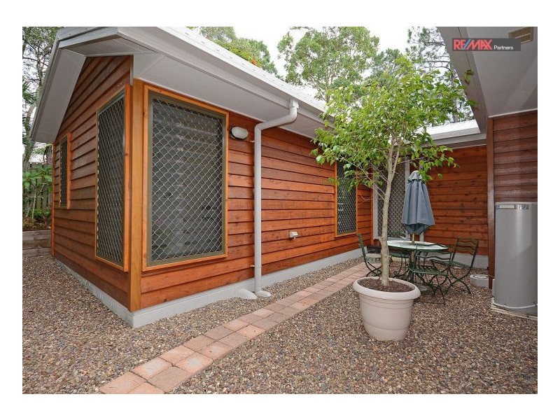 142-146 Christensen Street, Urraween QLD 4655