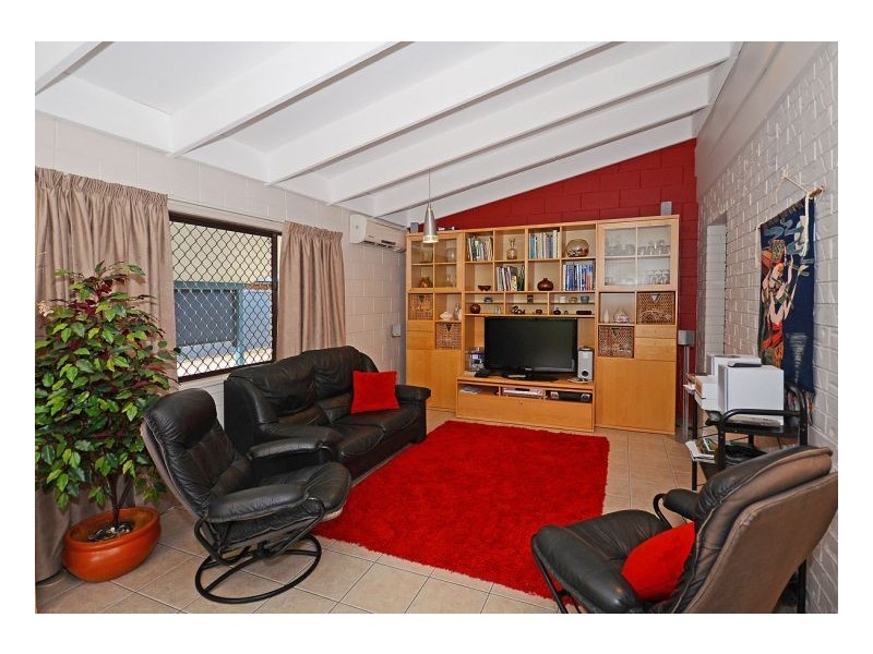 12 Mark Avenue, Toogoom QLD 4655