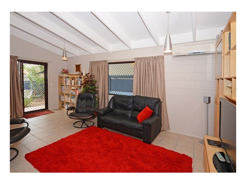 12 Mark Avenue, Toogoom QLD 4655