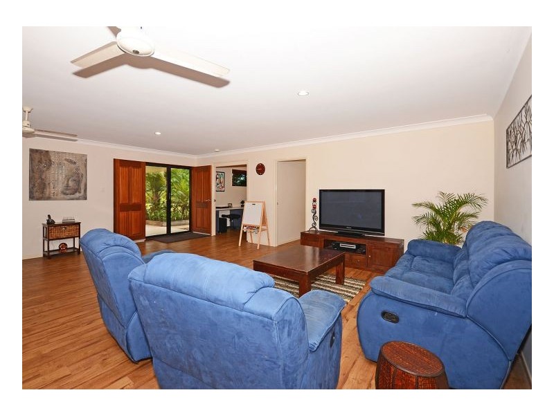 5 Brypat Close, Burrum Heads QLD 4659