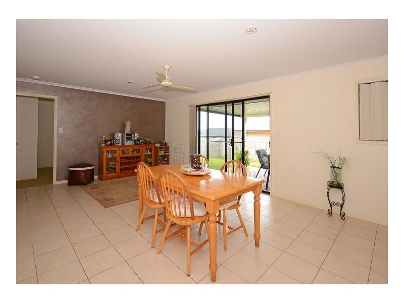 11 Mia Court, Wondunna QLD 4655
