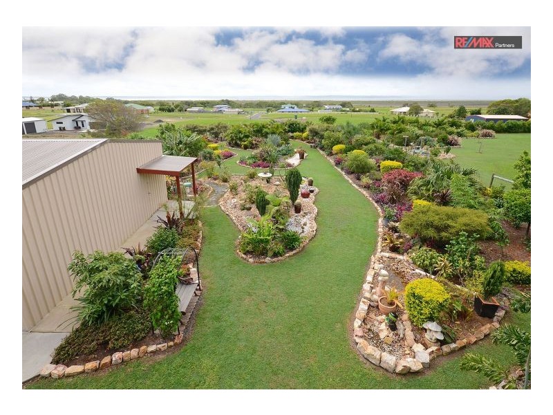 54 Windjammer Circuit, River Heads QLD 4655