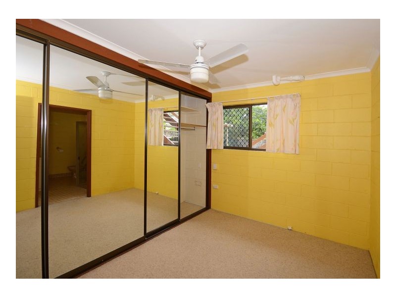 23 Hillcrest Avenue, Scarness QLD 4655