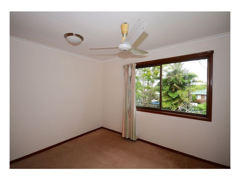 23 Hillcrest Avenue, Scarness QLD 4655