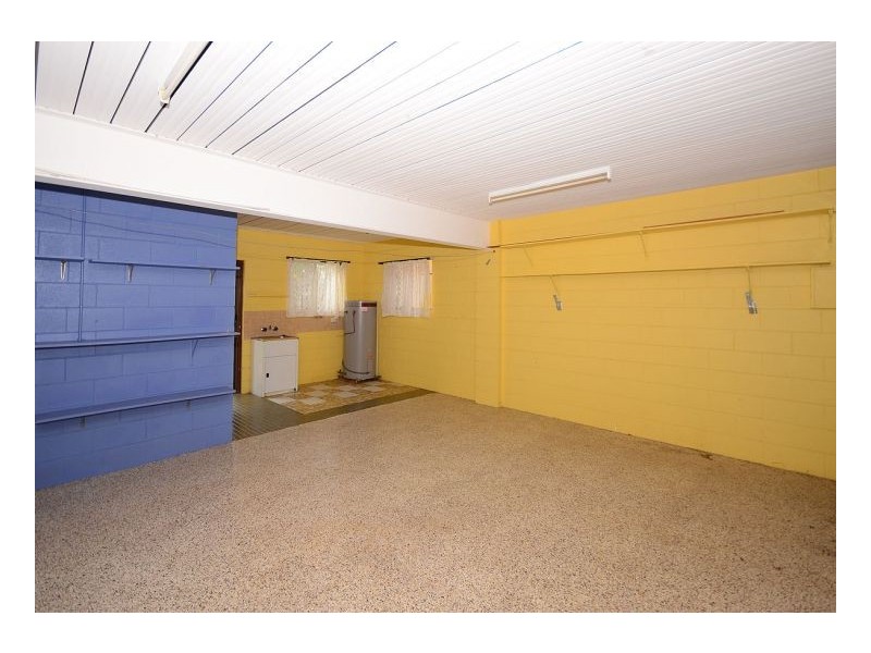 23 Hillcrest Avenue, Scarness QLD 4655