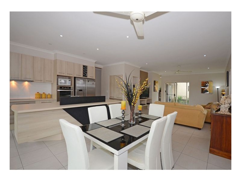 19 Harmony Avenue, Urraween QLD 4655