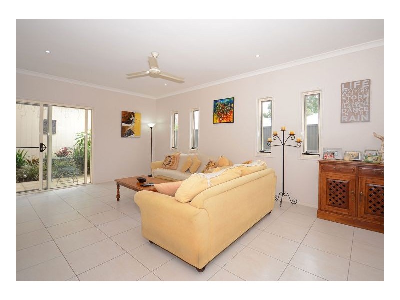 19 Harmony Avenue, Urraween QLD 4655