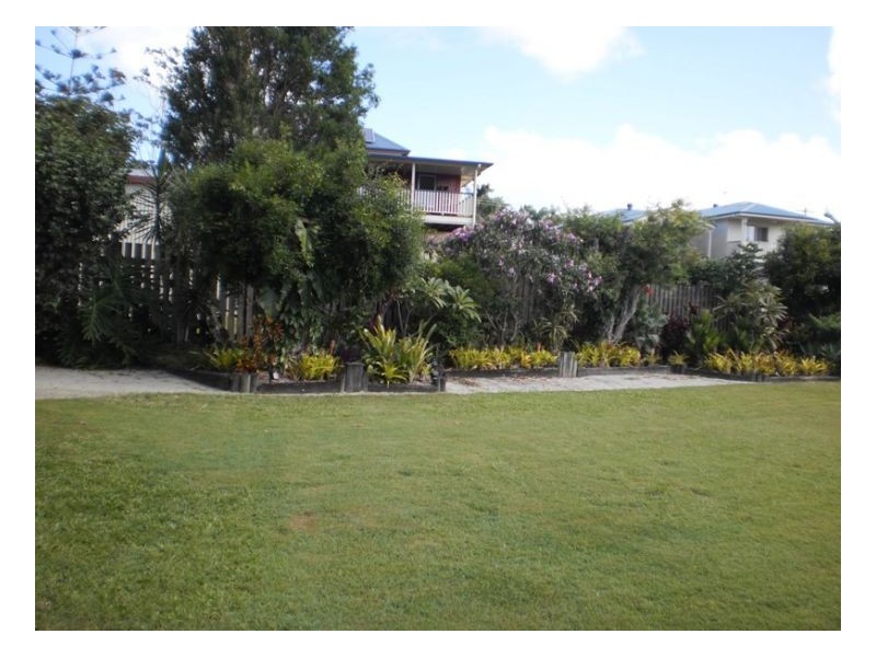 18 Johnston Boulevard, Urraween QLD 4655