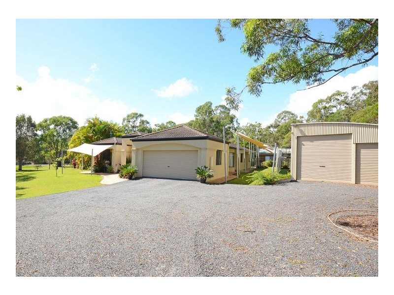 55 Pindari Cres, Sunshine Acres QLD 4655