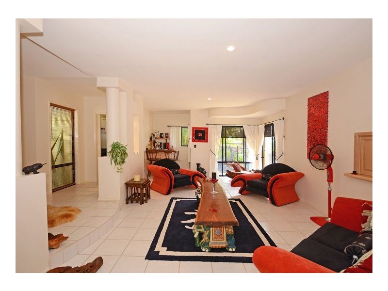 55 Pindari Cres, Sunshine Acres QLD 4655