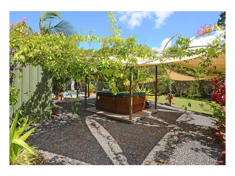 55 Pindari Cres, Sunshine Acres QLD 4655