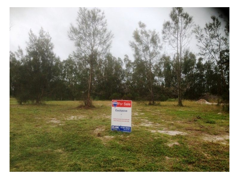 66 Beach Drive, Burrum Heads QLD 4659