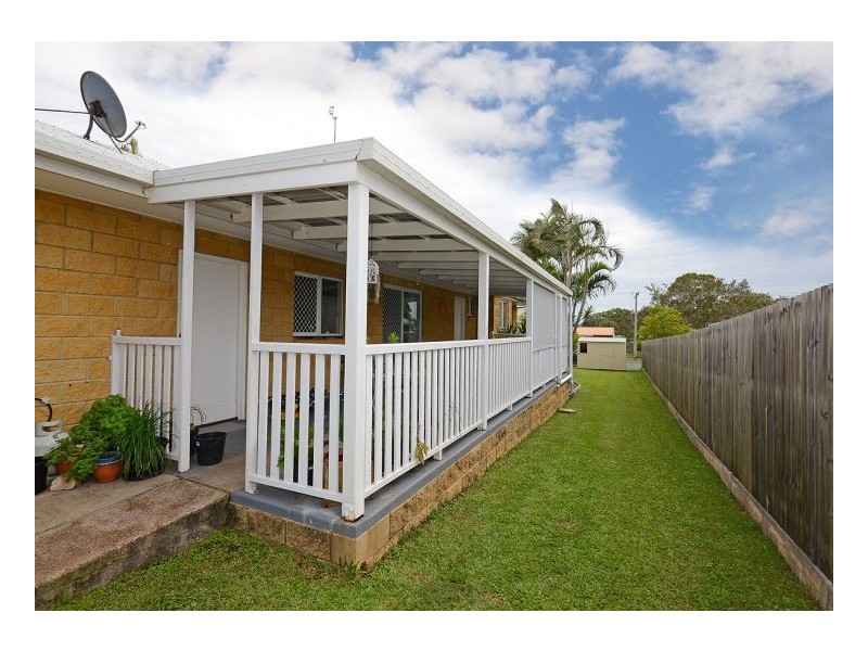112 Hammond Street, Urangan QLD 4655