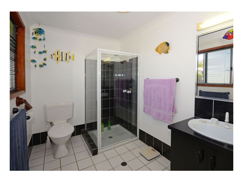 36 Island Outlook, River Heads QLD 4655