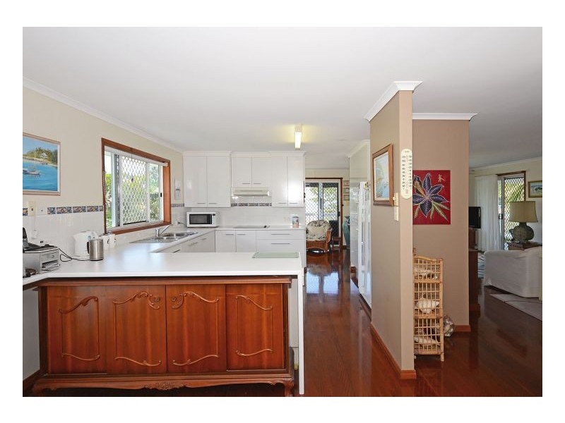 36 Island Outlook, River Heads QLD 4655