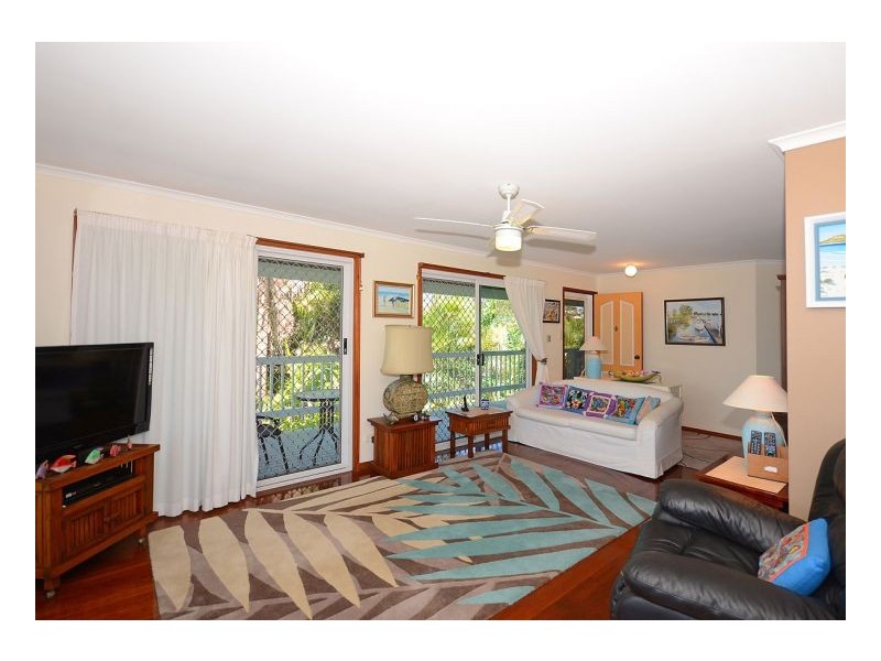 36 Island Outlook, River Heads QLD 4655