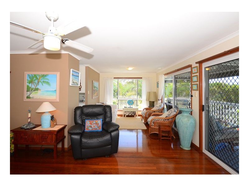 36 Island Outlook, River Heads QLD 4655