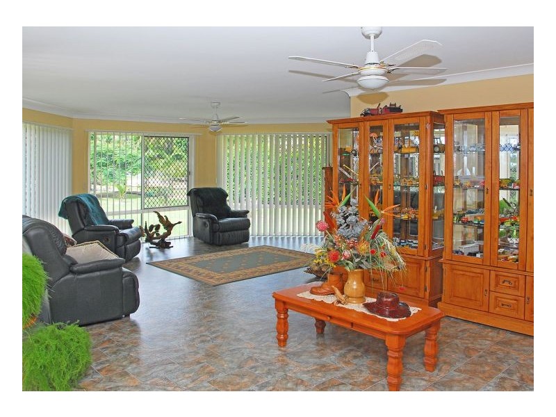 9 Foxwood Court, Dundowran Beach QLD 4655