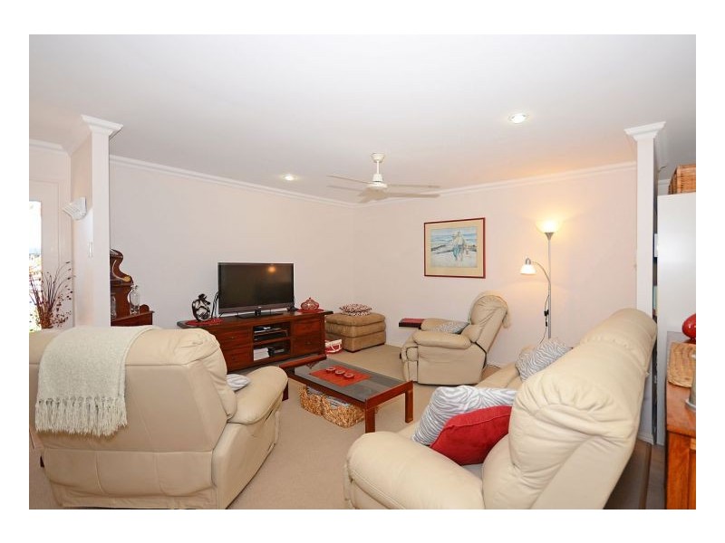 12 Scribbly Gum Court, Urraween QLD 4655
