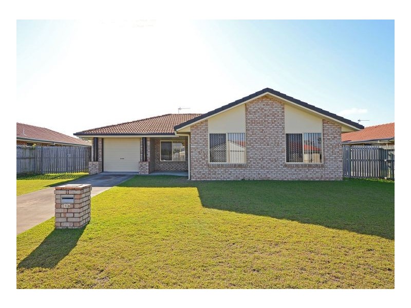 18 Kirton Road, Point Vernon QLD 4655