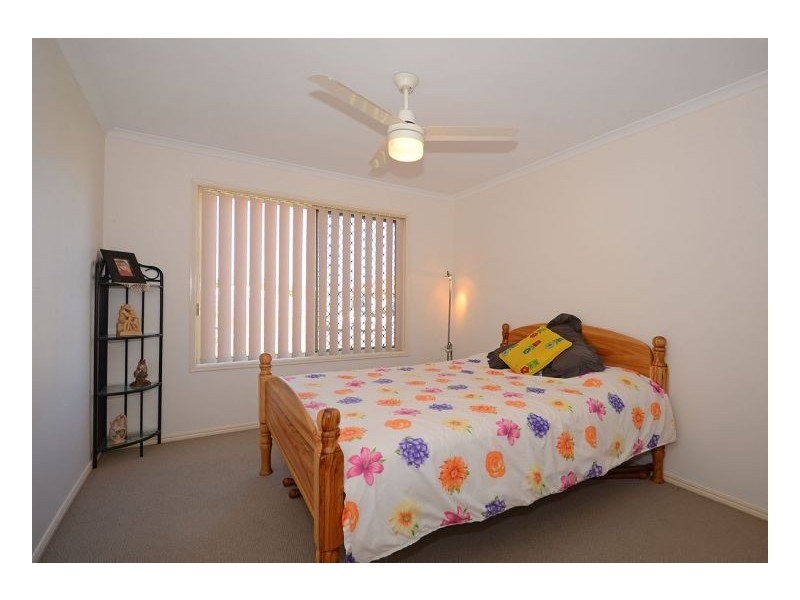 18 Kirton Road, Point Vernon QLD 4655