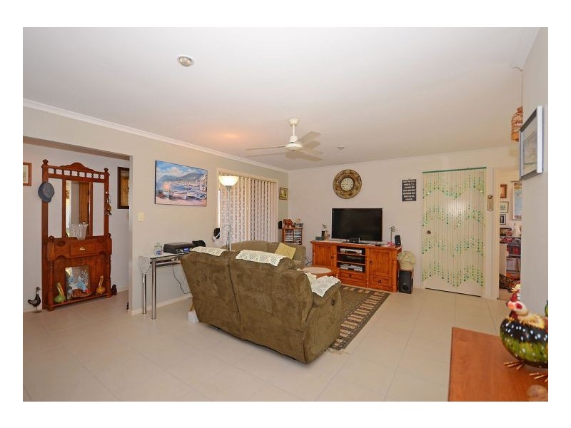 18 Kirton Road, Point Vernon QLD 4655
