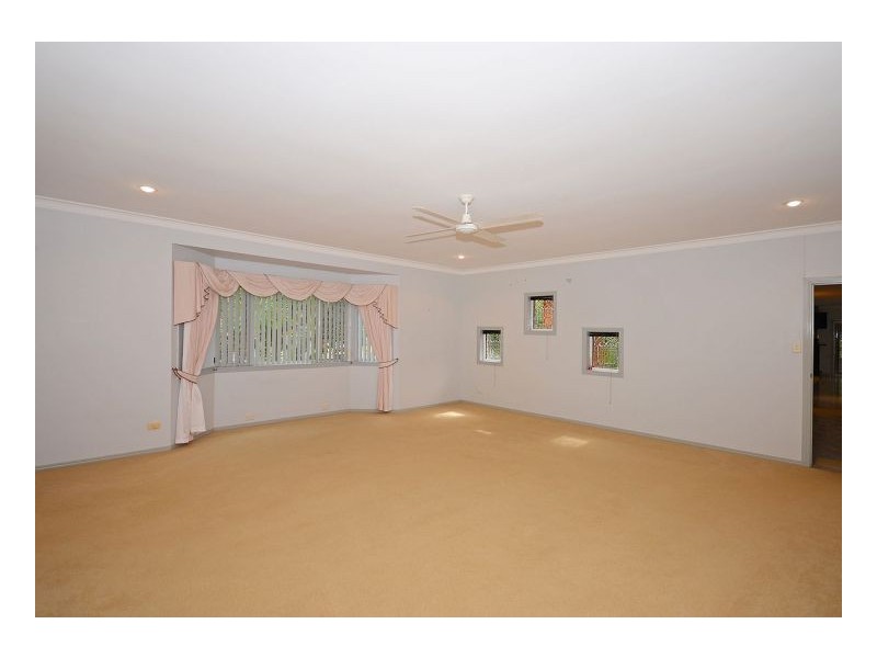 66 Honiton Street, Torquay QLD 4655