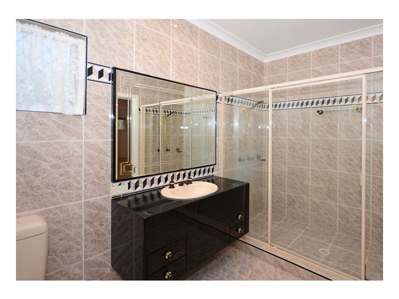 66 Honiton Street, Torquay QLD 4655