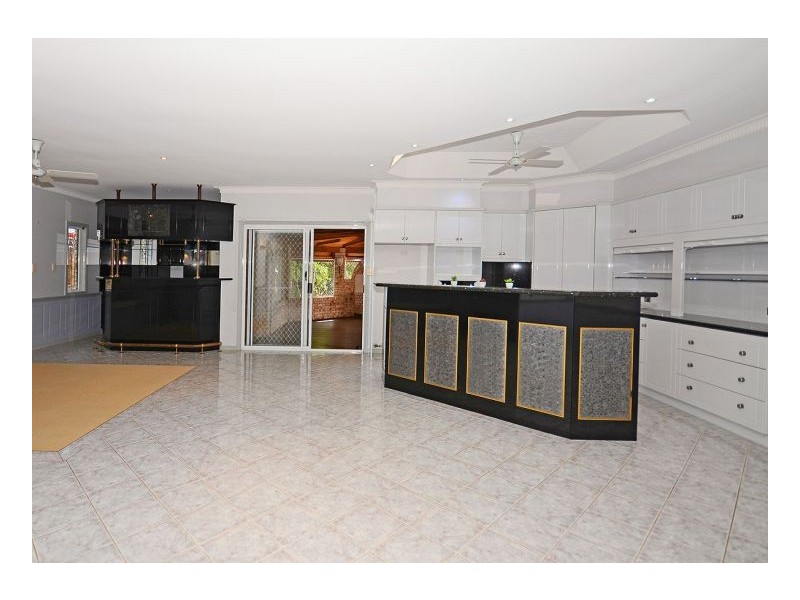 66 Honiton Street, Torquay QLD 4655