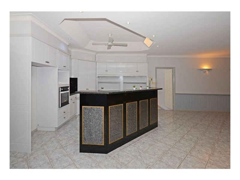 66 Honiton Street, Torquay QLD 4655