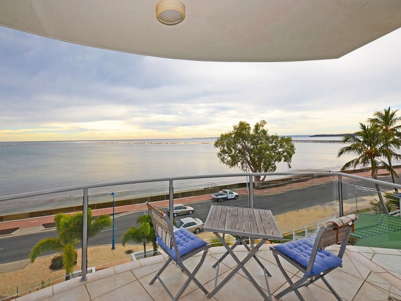 16/558 Esplanade, Urangan QLD 4655