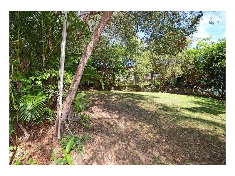 3 Island Outlook, River Heads QLD 4655