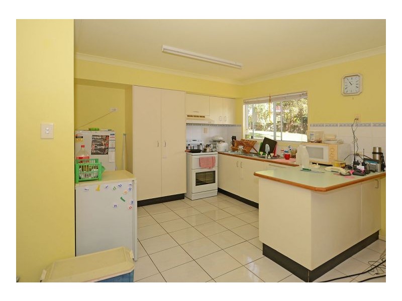 3 Island Outlook, River Heads QLD 4655