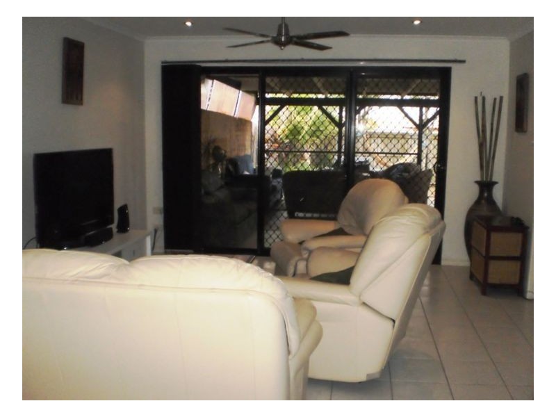 2/11 Lockerbie Court, Kawungan QLD 4655