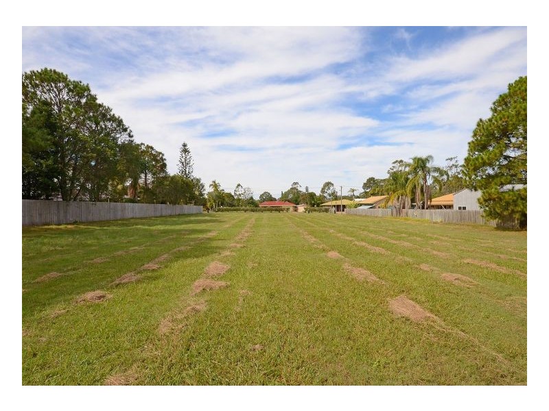 9-11 Bream Street, Kawungan QLD 4655
