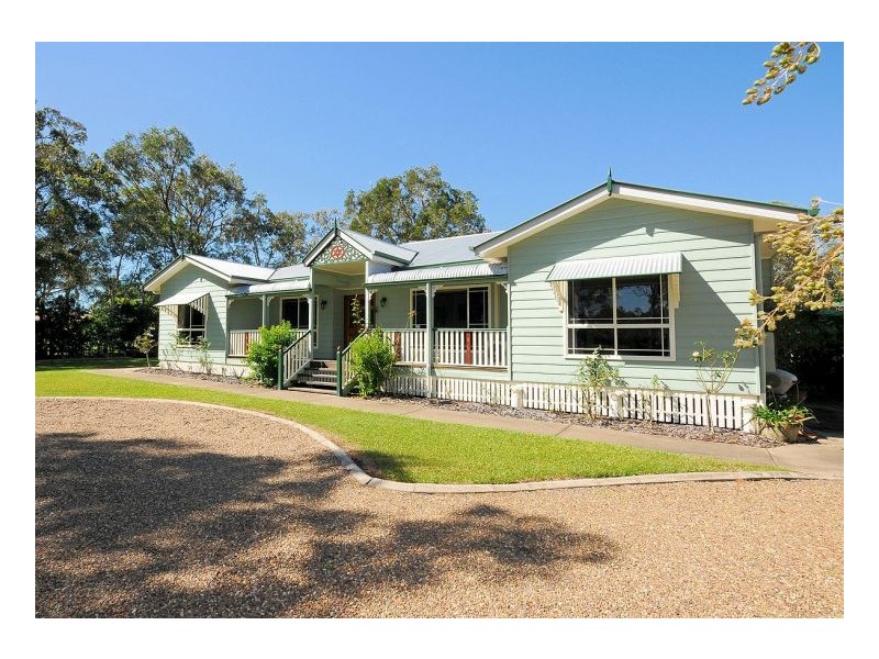 8 Raward Road, Wondunna QLD 4655