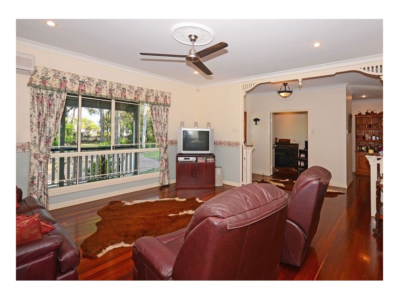 8 Raward Road, Wondunna QLD 4655