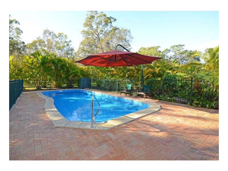 8 Raward Road, Wondunna QLD 4655