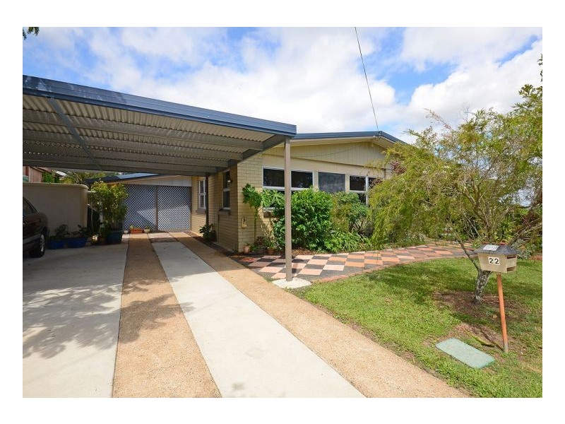 22 Eurong Avenue, Pialba QLD 4655