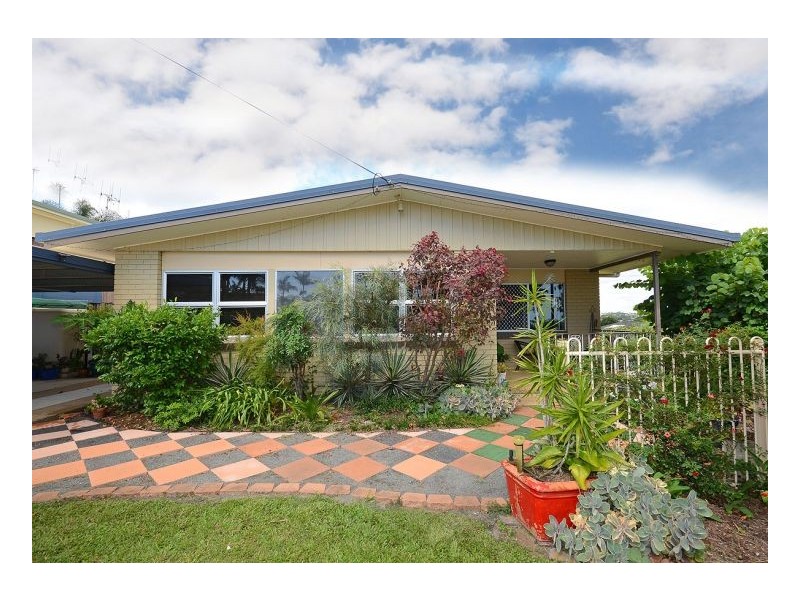 22 Eurong Avenue, Pialba QLD 4655