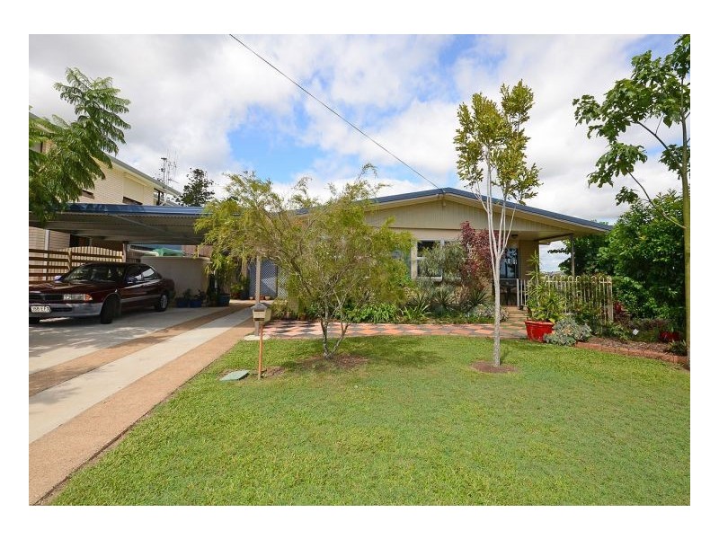 22 Eurong Avenue, Pialba QLD 4655